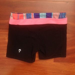 Ivivva shorts size 8!